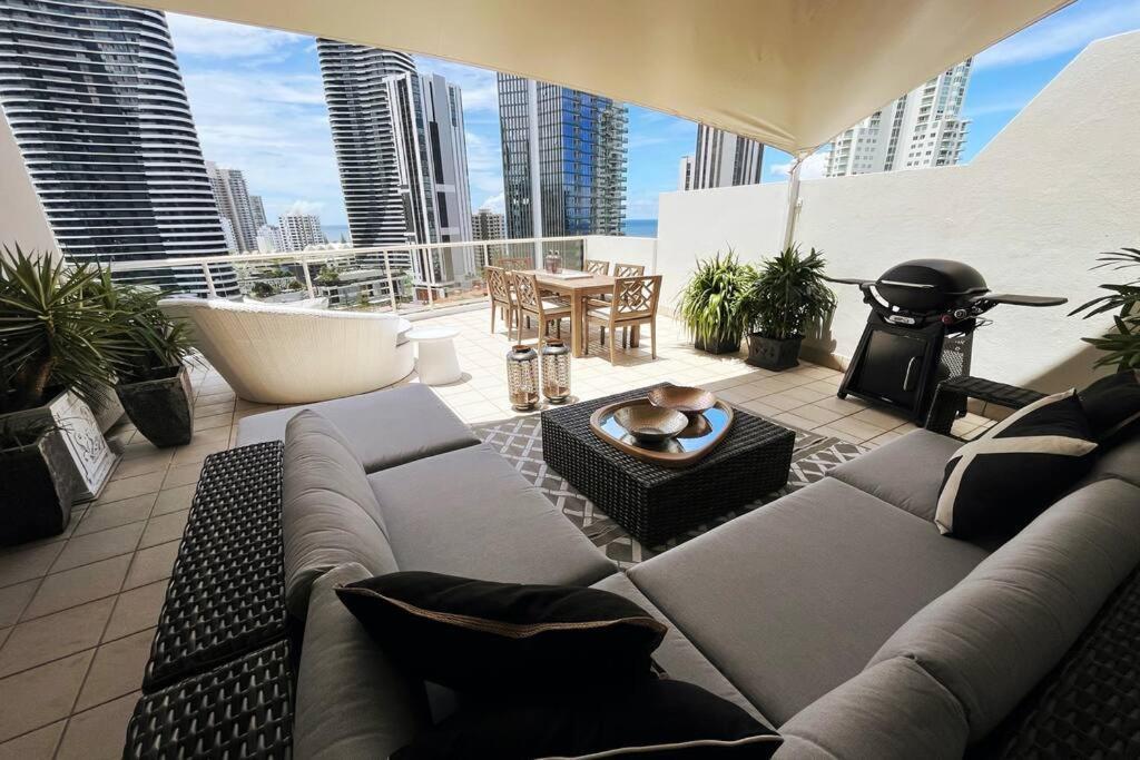 Private Sky Terrace Classic Penthouse 2 Car Parks Daire Gold Coast Dış mekan fotoğraf