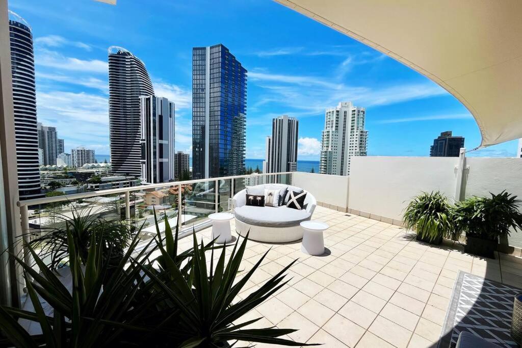 Private Sky Terrace Classic Penthouse 2 Car Parks Daire Gold Coast Dış mekan fotoğraf