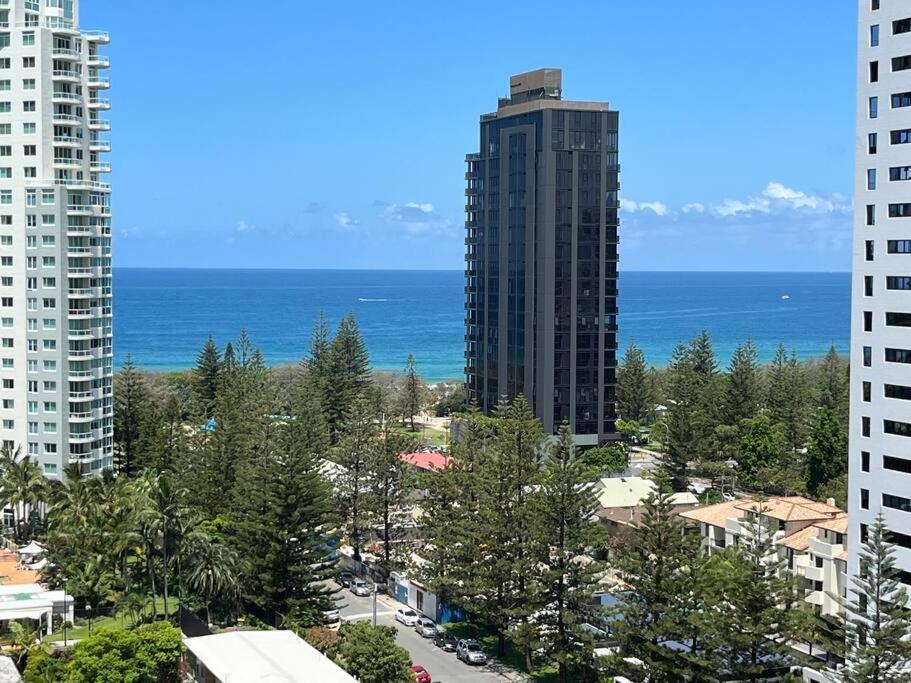 Private Sky Terrace Classic Penthouse 2 Car Parks Daire Gold Coast Dış mekan fotoğraf